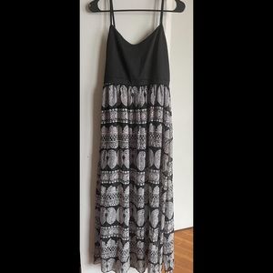 Black and white floor length Maxi dress!